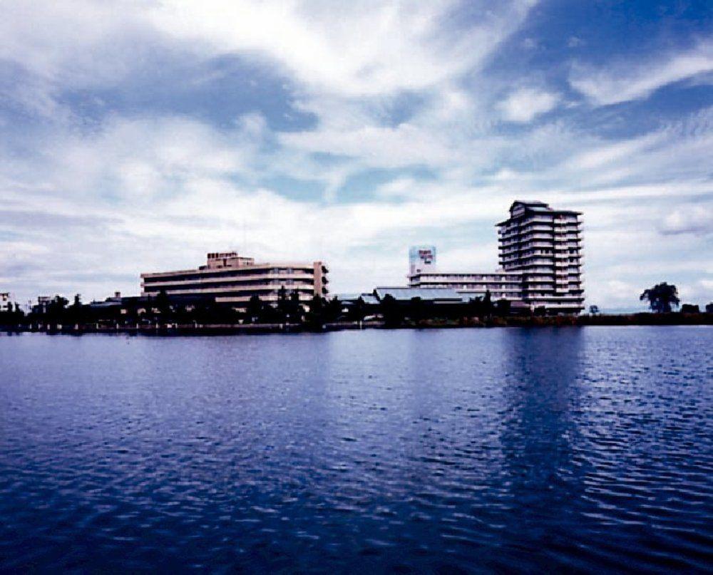 琵琶湖グランドホテル京近江 Ōtsu Exteriör bild